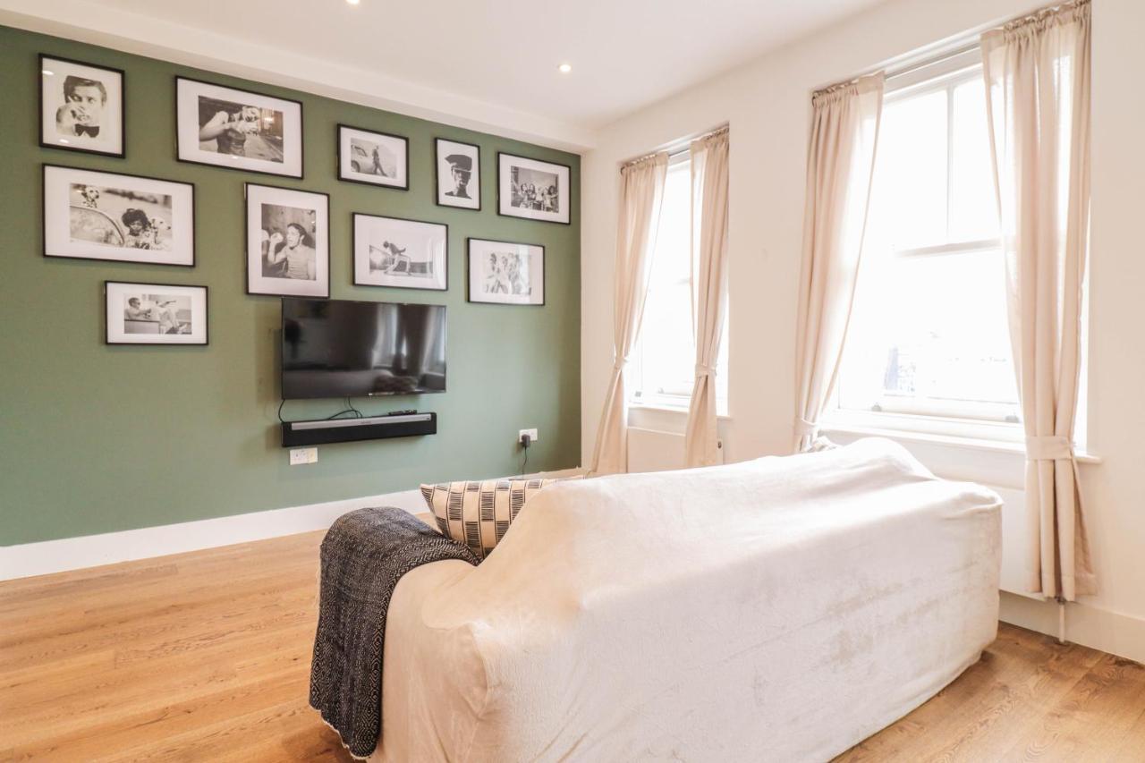 Modern & Spacious 1 Bedroom Clapham Junction Flat Λονδίνο Εξωτερικό φωτογραφία