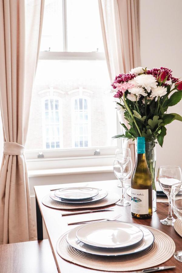 Modern & Spacious 1 Bedroom Clapham Junction Flat Λονδίνο Εξωτερικό φωτογραφία